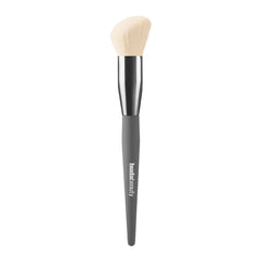 Huda Beauty | Diffusing Cheek Brush
