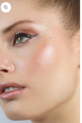 Stila Heaven's Hue Highlighter – Kitten