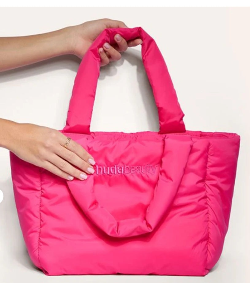 HUDA BEAUTY

Huda beauty Tote Bag