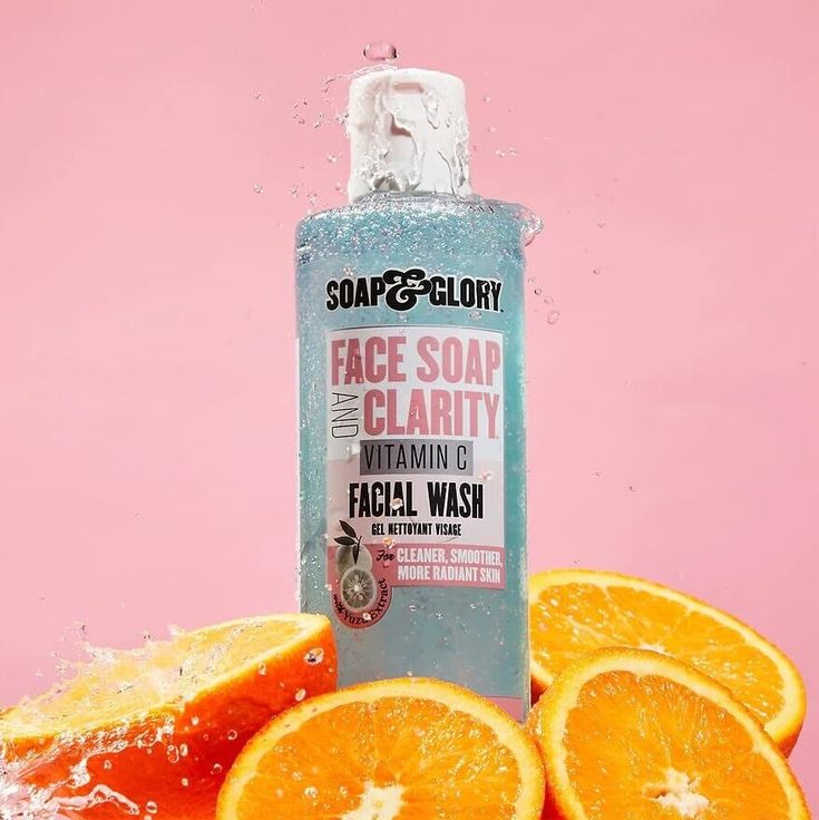 Soap and Glory Soap And Glory Face Soap And Clarity 3-In-1 Daily Detox Vitamin C Facial Wash - 350ml